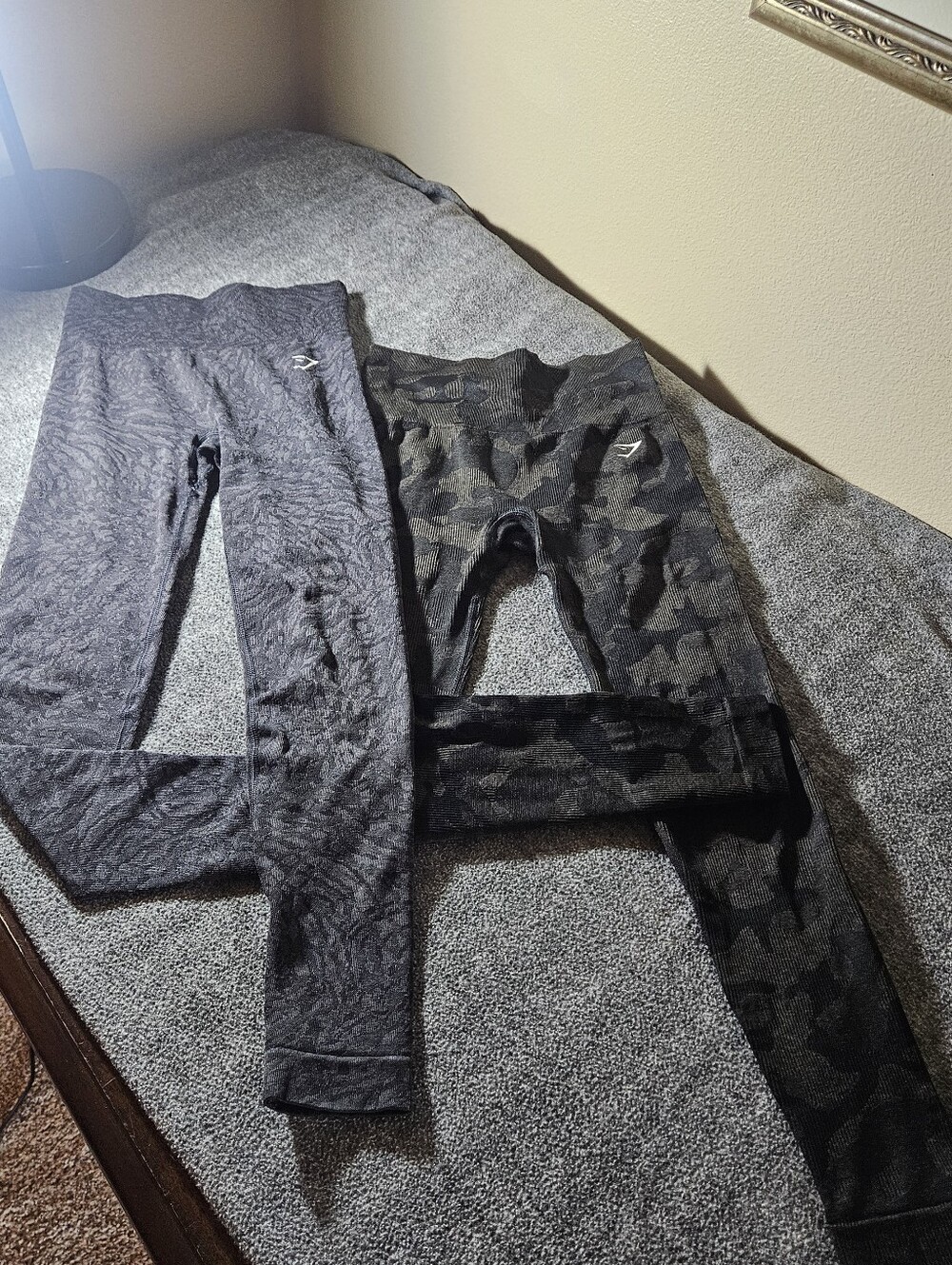 GymShark Seamless leggings 2 pair. Size small
